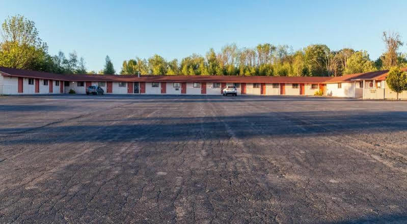 Red Carpet Inn Pulaski Экстерьер фото